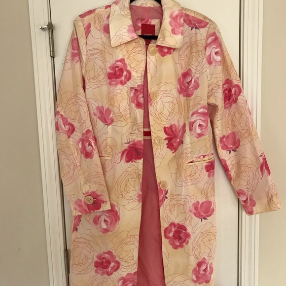 Esprit floral rain coat - Picture 1 of 4